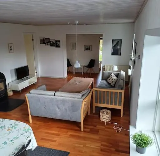 Sonderbo ヴィラ Bjergby